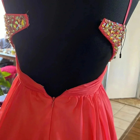 Dave and Johnny Mini dress - Picture 8 of 9